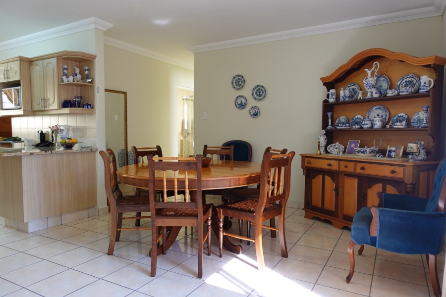 4 Bedroom Property for Sale in Reebok Western Cape